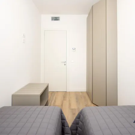 Sunrise Tower Apartment