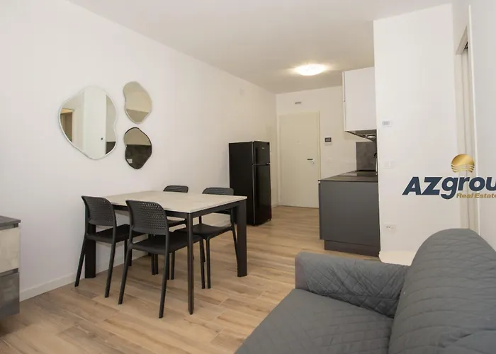 Sunrise Tower Apartmán *